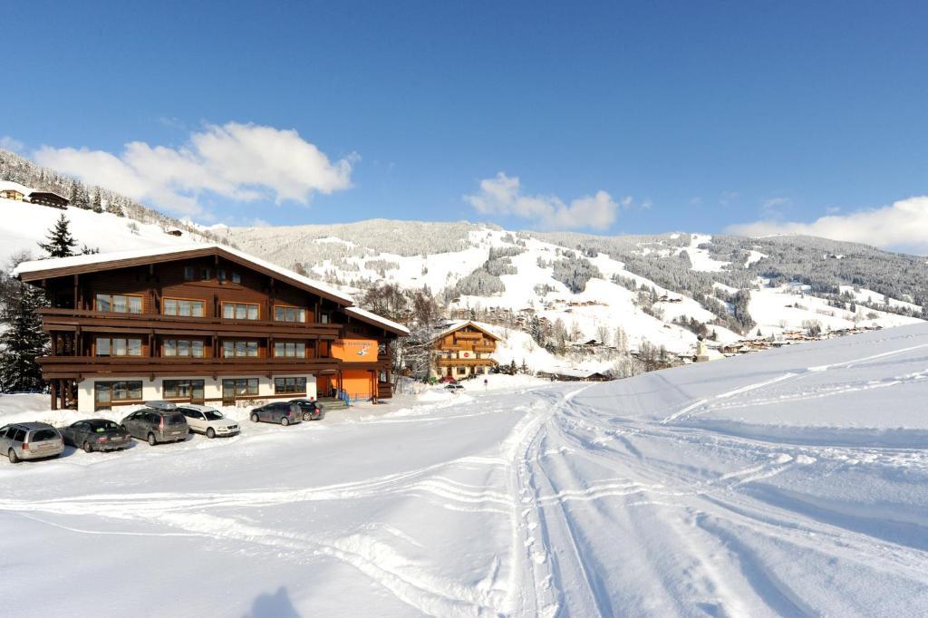 Hotel-Pension Schattberg Saalbach-Hinterglemm Exterior foto