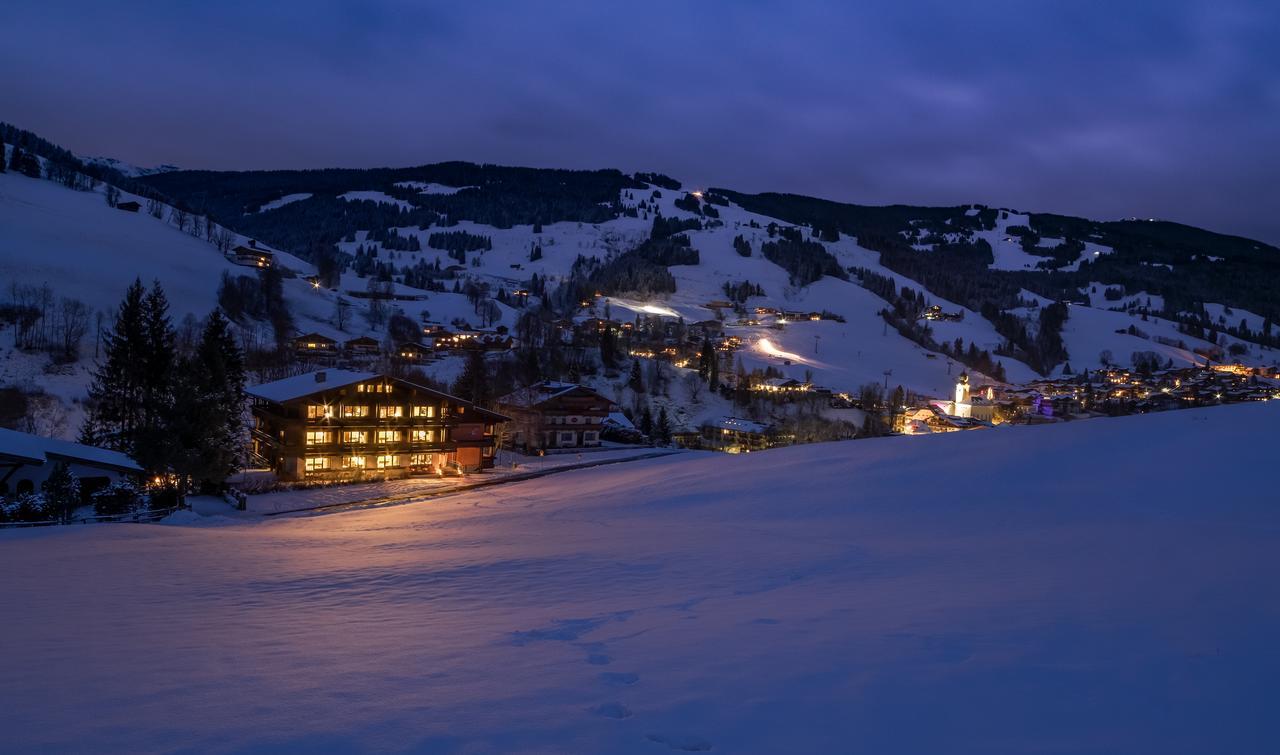 Hotel-Pension Schattberg Saalbach-Hinterglemm Exterior foto